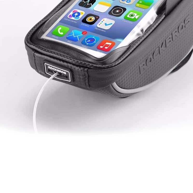 vanntett-mobilholder-til-styret_7.jpg